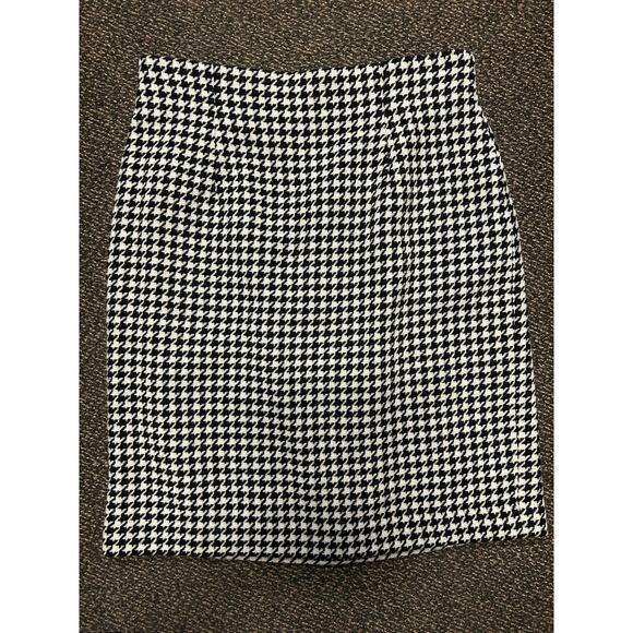 Vintage A LINE Anne Klein Black and White Pattern Skirt Size 6 - Picture 3 of 5